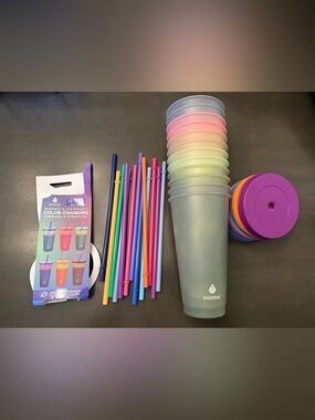 NEW Manna Reusable 24 oz Color-Changing Tumblers